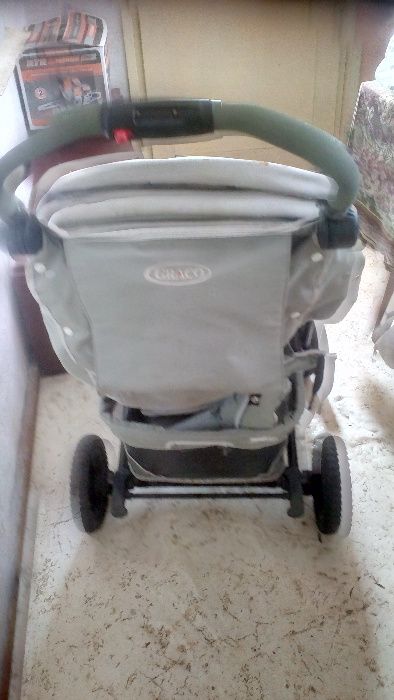 Детска количка много запазена