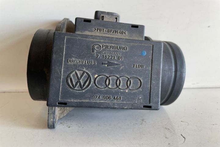 Debitmetru  074906461 Volkswagen VW Passat B5.5 (facelift) seria