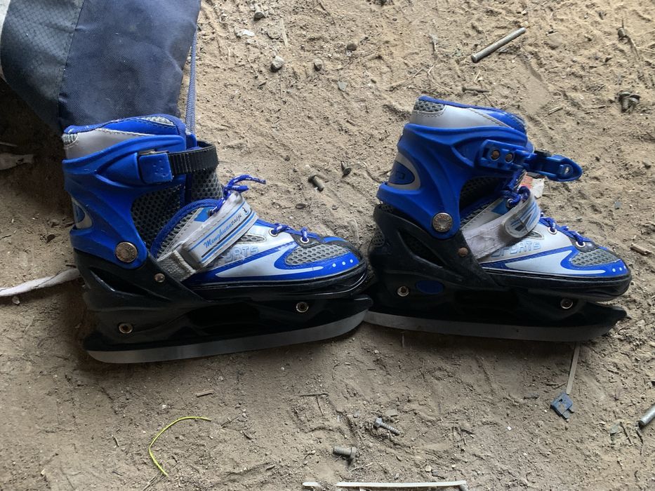 Прдам конки в хорошем состояни