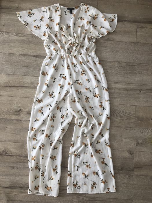 Salopeta lunga alba inflorata de vara, marimea M/L