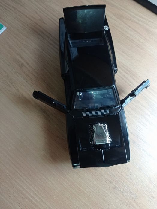 Игрушка металлическая макет едет