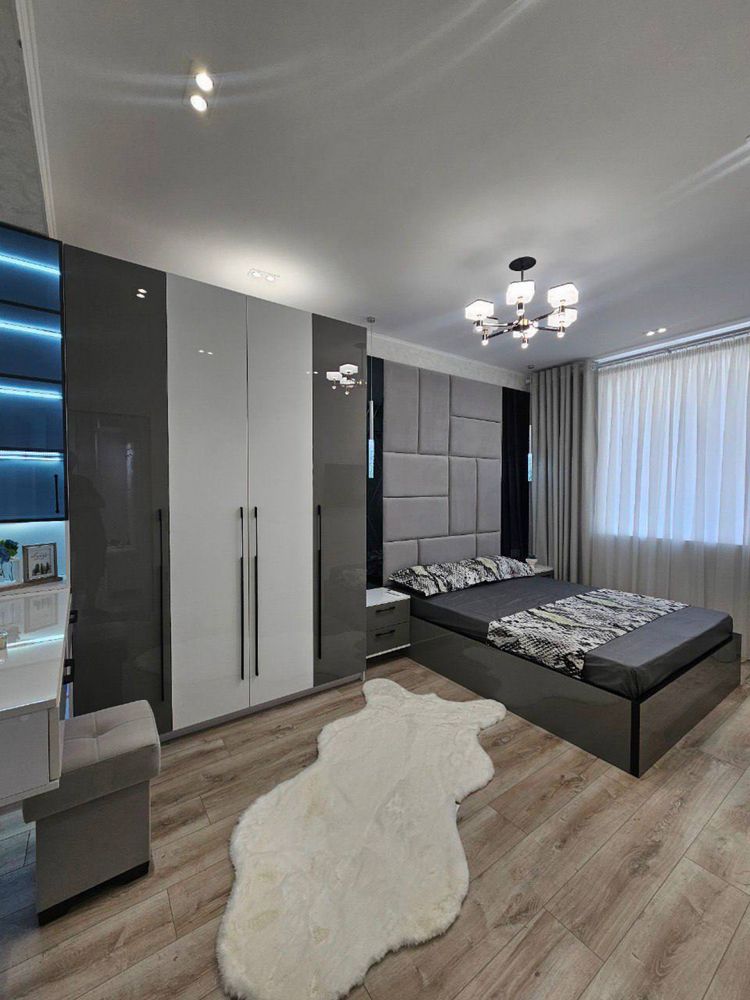Продажа кв Ц 6 Напротив  LALI  ( На Небе)3/2/4 70м2 евро ремонт