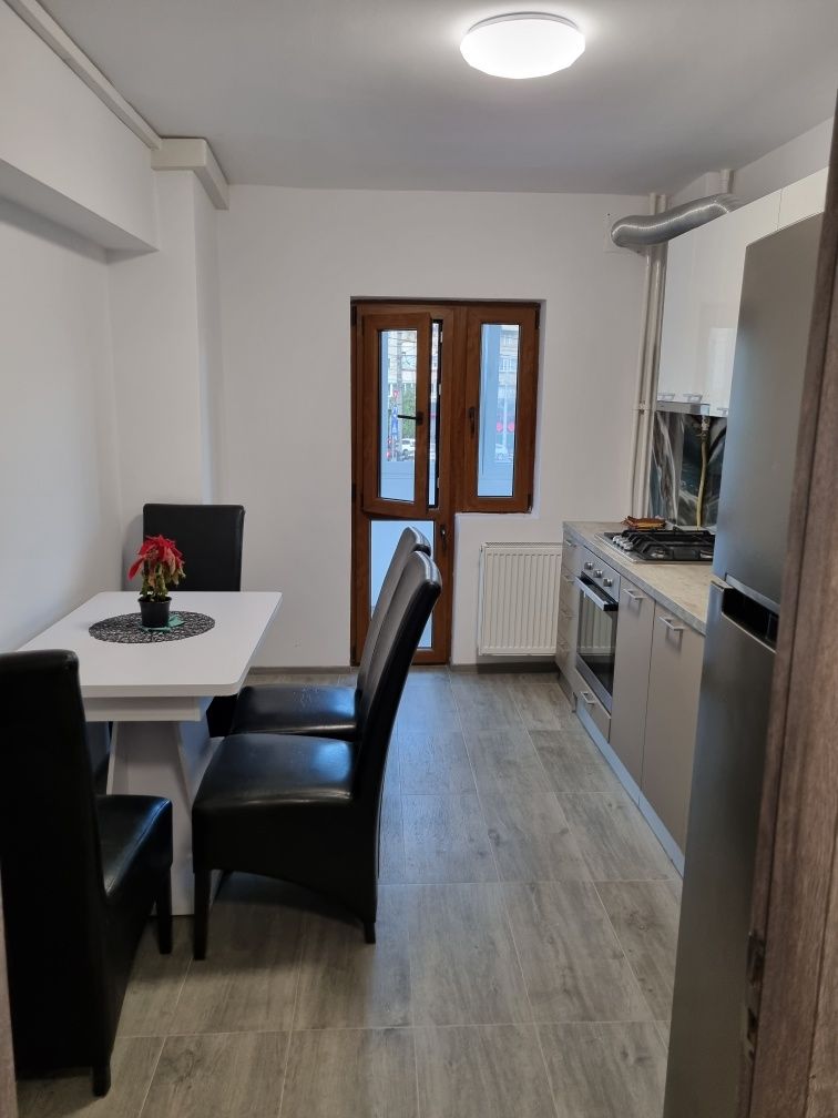 Apartament Regim hotelier 3 camere doua bai