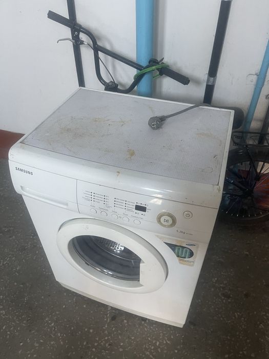 Продам стиральную машину