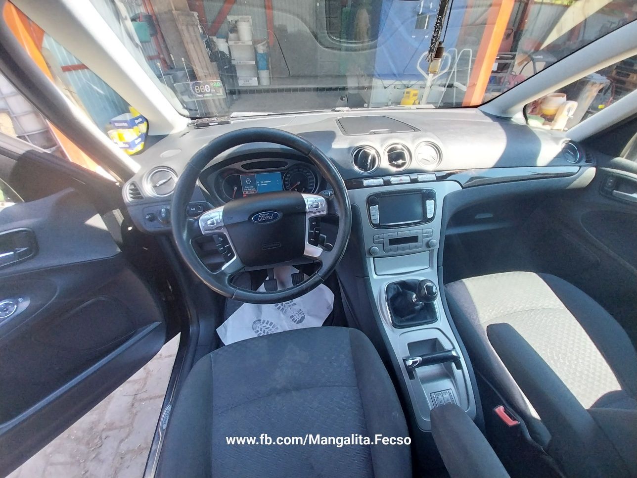 Ford Galaxy Ghia.  2,2 l , 175 Cp