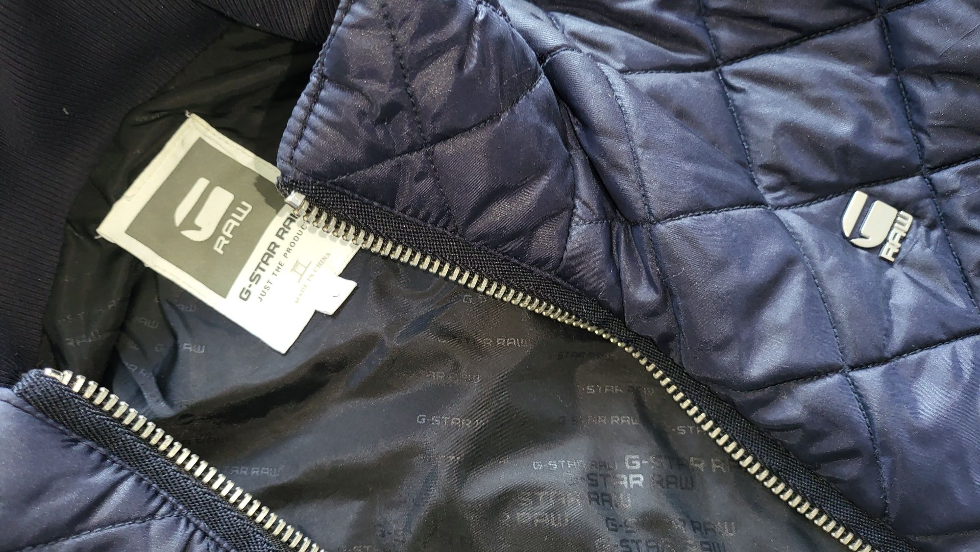 G-star ,size L, тъмно син цвят ново оригинално яке - 200лв