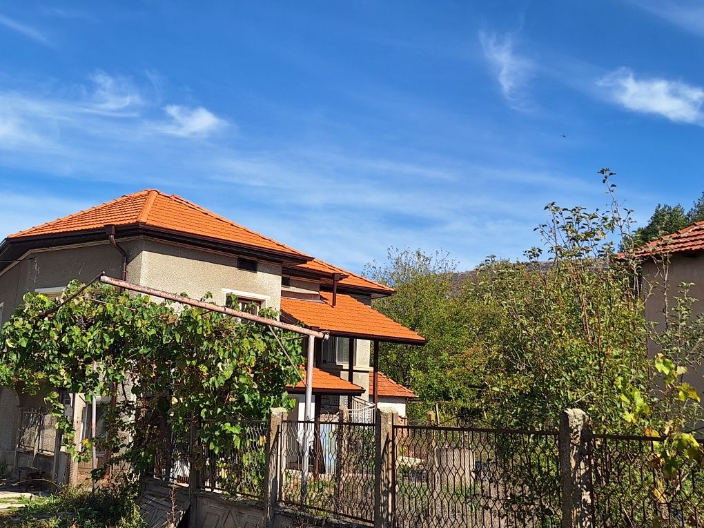 Продава се Къща в с. Николово, Област Монтана - 124 кв.м за 589 €/кв.м - Снимка #1