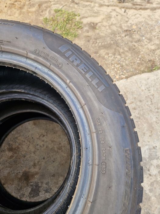 215 60 16 iarna M+S  Pirelli