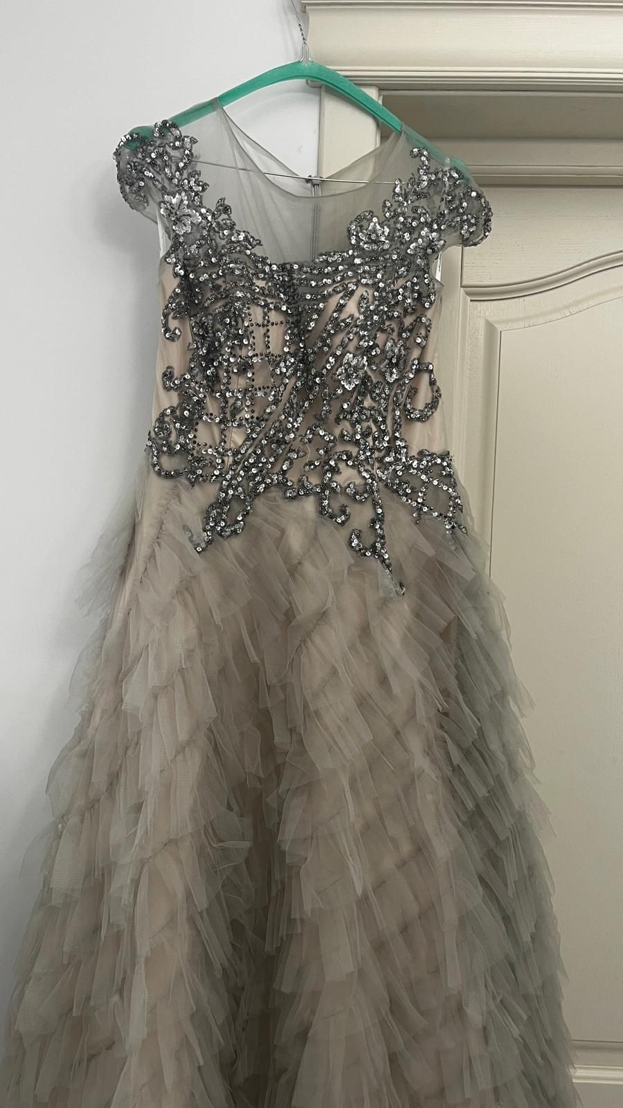 Rochie de seara aproape noua