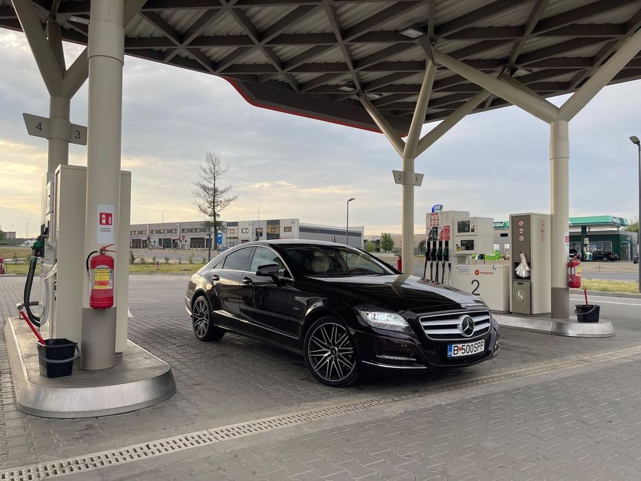 Mercedes-Benz CLS Masaj / Scaune dinamice / ventilație / Night vision