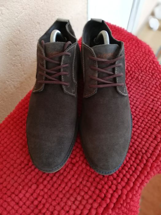 Ghete nr 44 Bugatti piele întoarsă