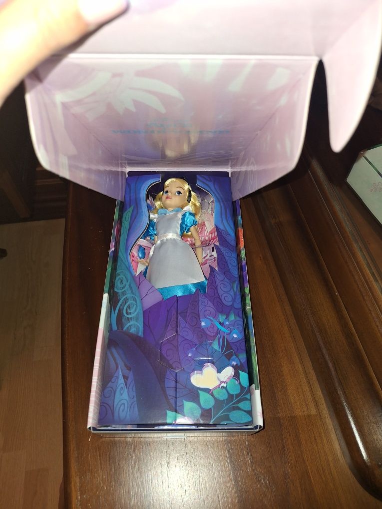 Играчки нови Дисни