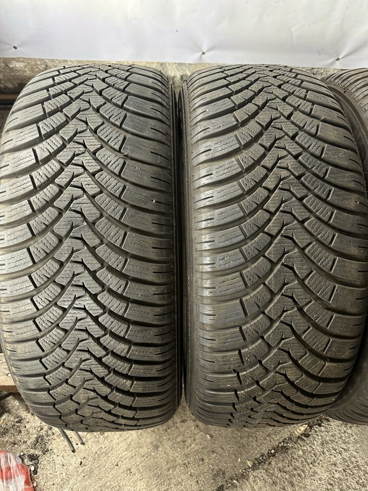 205/55/16 Falken dot21