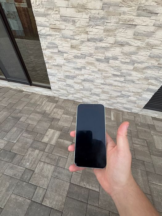 Iphone 12 stare buna,