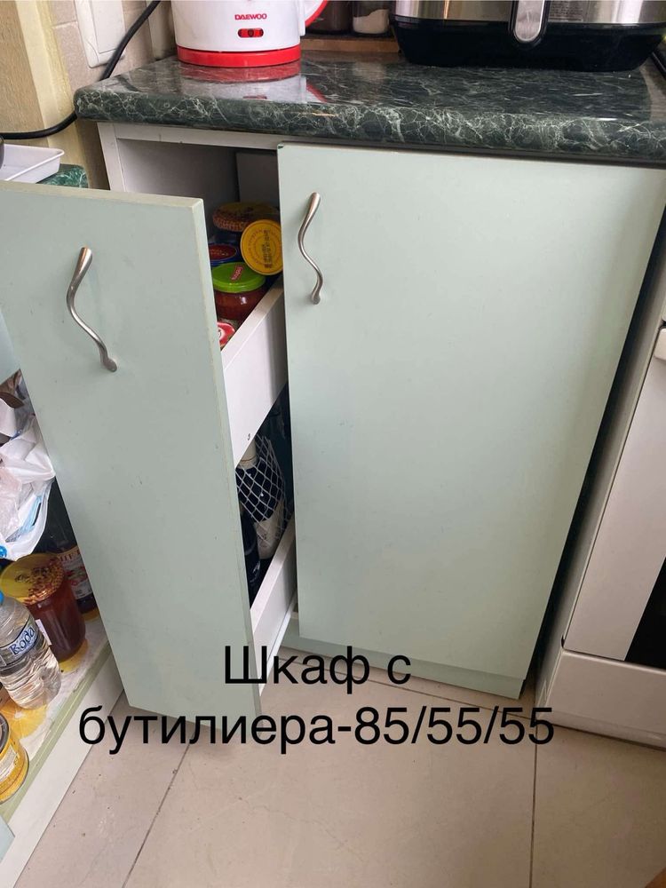 Кухненско обзавеждане/ кухня/кухненски шкафове