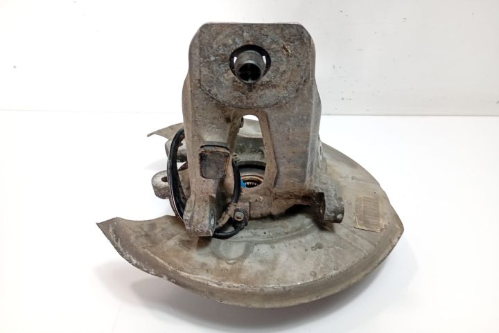 Fuzeta dreapta spate BMW Seria 5 E60/E61