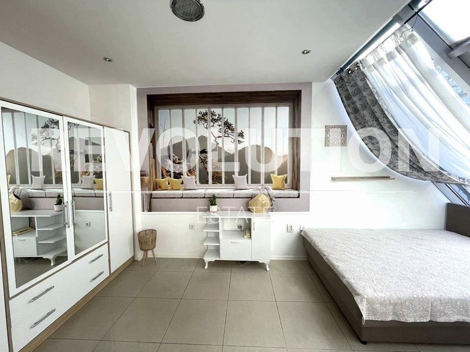 Дава се под наем Едностаен апартамент в Варна, Лятно кино Тракия - 30 кв.м за 375 € - Снимка #1