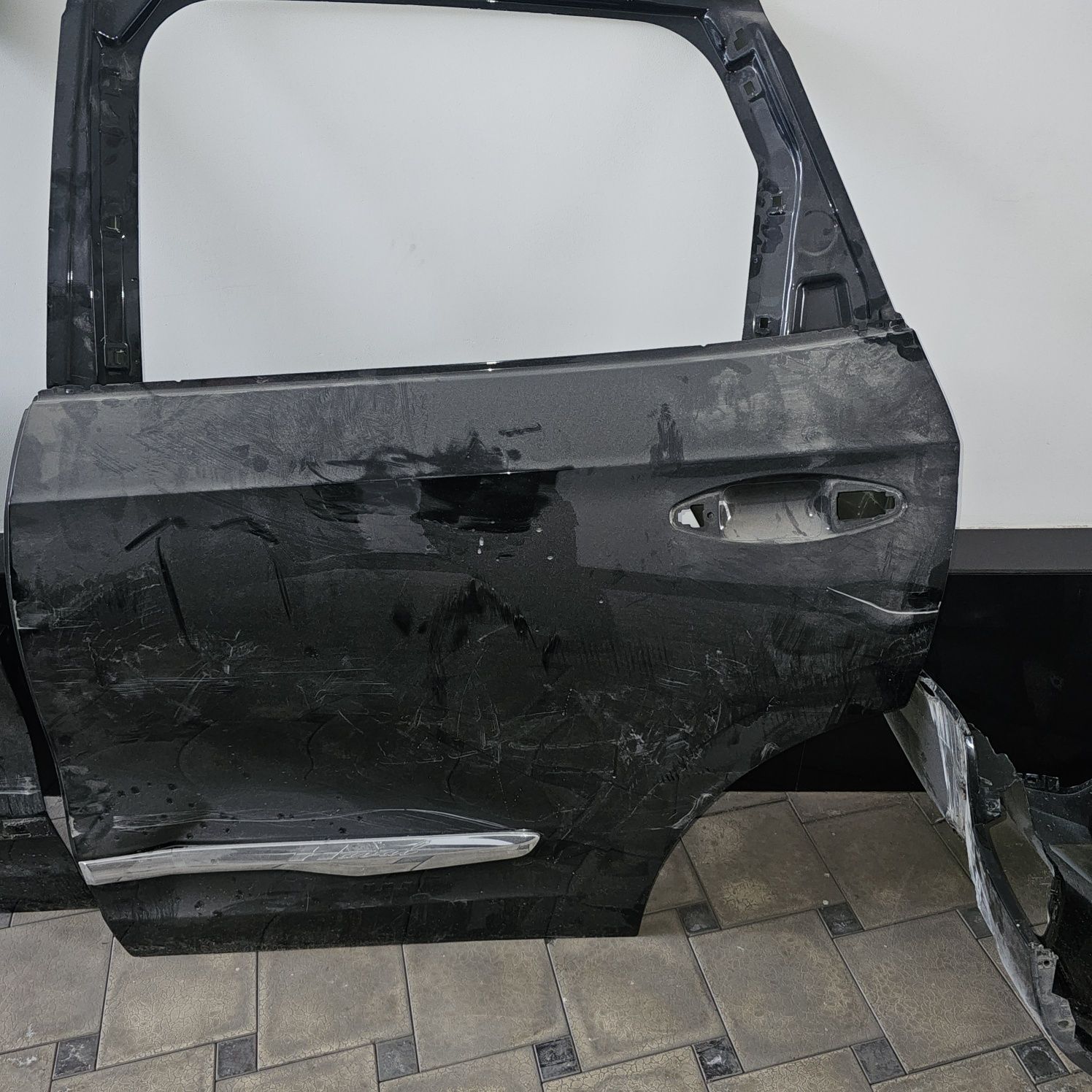 Двери и крыло левое на HAVAL Julion