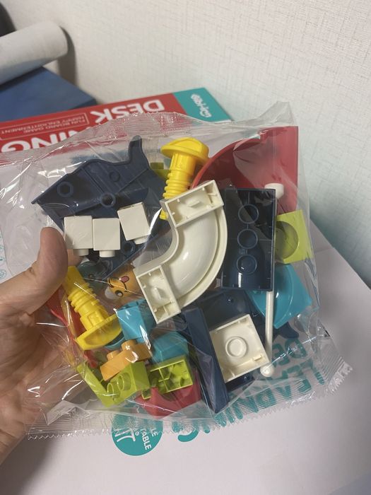 Занимателна музикална маса 2 в 1-страна с активности и с конструктор