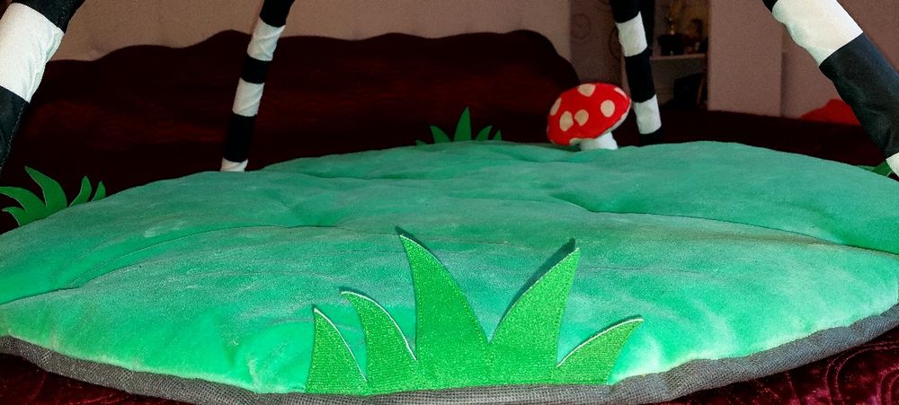 Salteluta de joaca pentru bebe