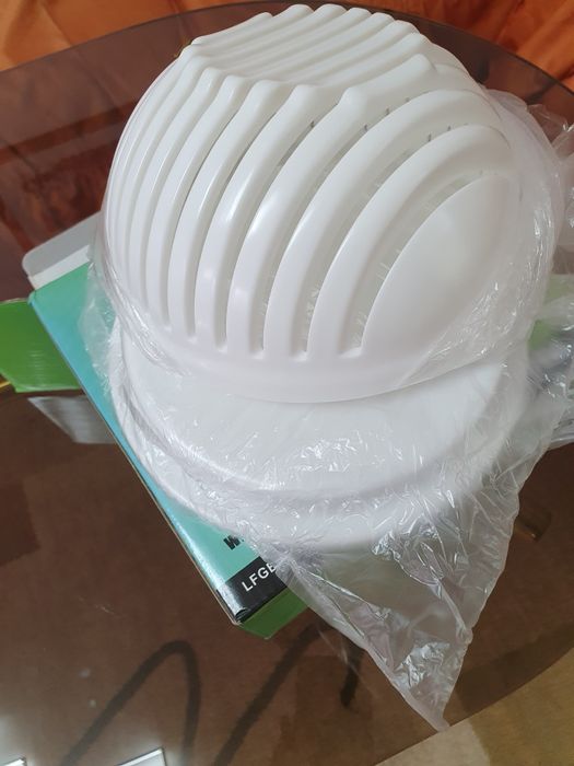 купа за рязане на салата