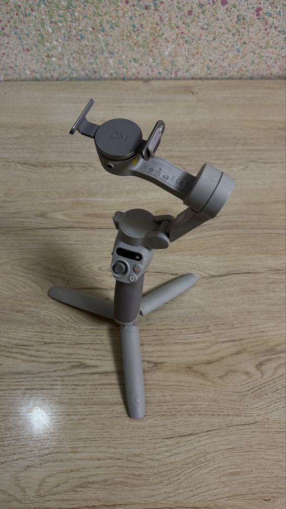 Osmo mobile SE.