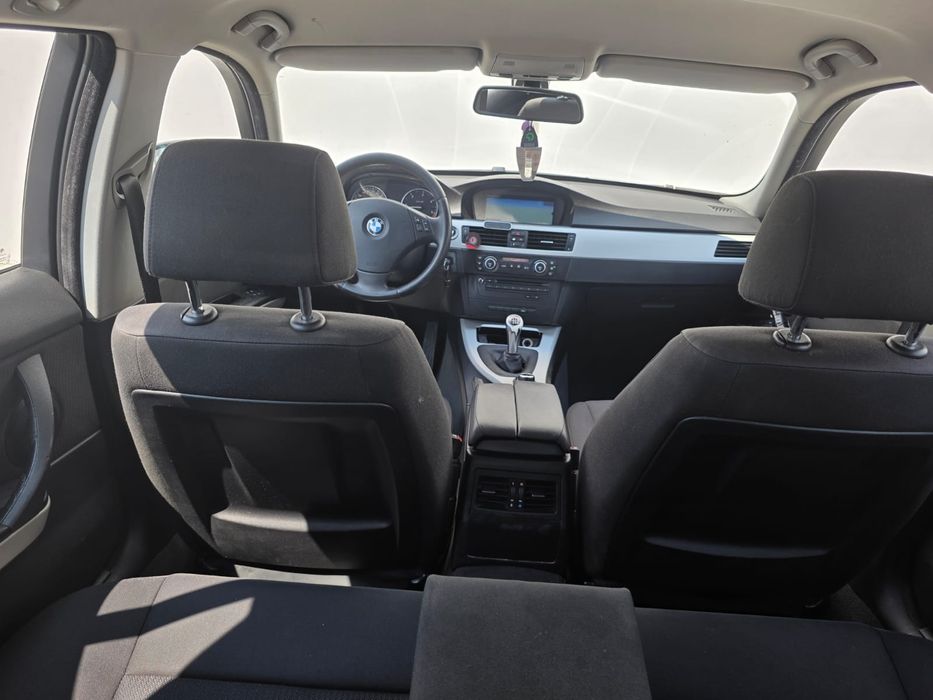 Bmw Seria3 Facelift 2.0diesel 2010 euro5 navi Senzori Jante Proprietar