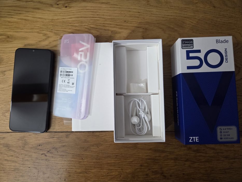 ZTE Blade V50 Design