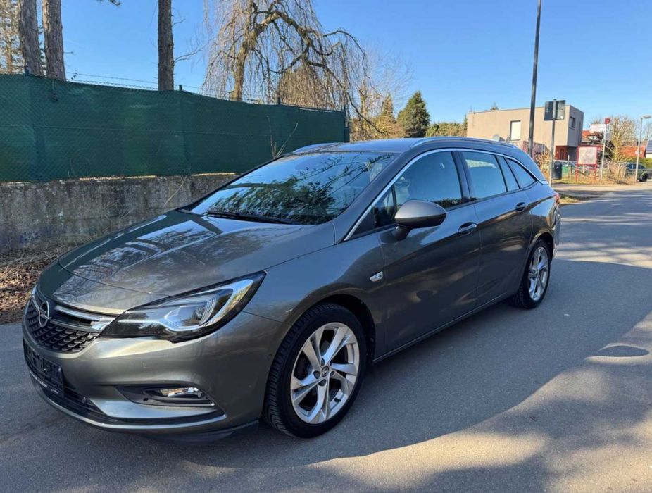 Masini de inchiriat Bucuresti - Inchiriere de masini termen lung/scurt