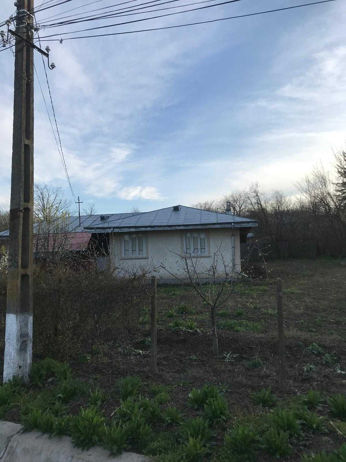 Casa de vanzare Com.Smulti Jud.Galati -25 ari suprafata totala
