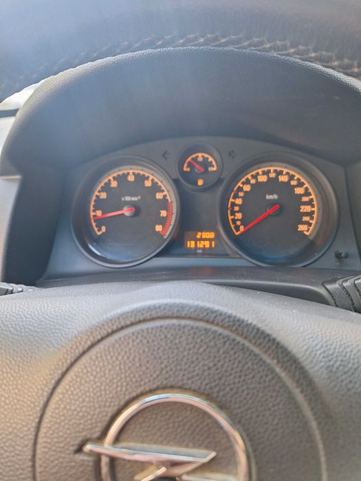 Opel Astra H 1.6 benzina+ GPL