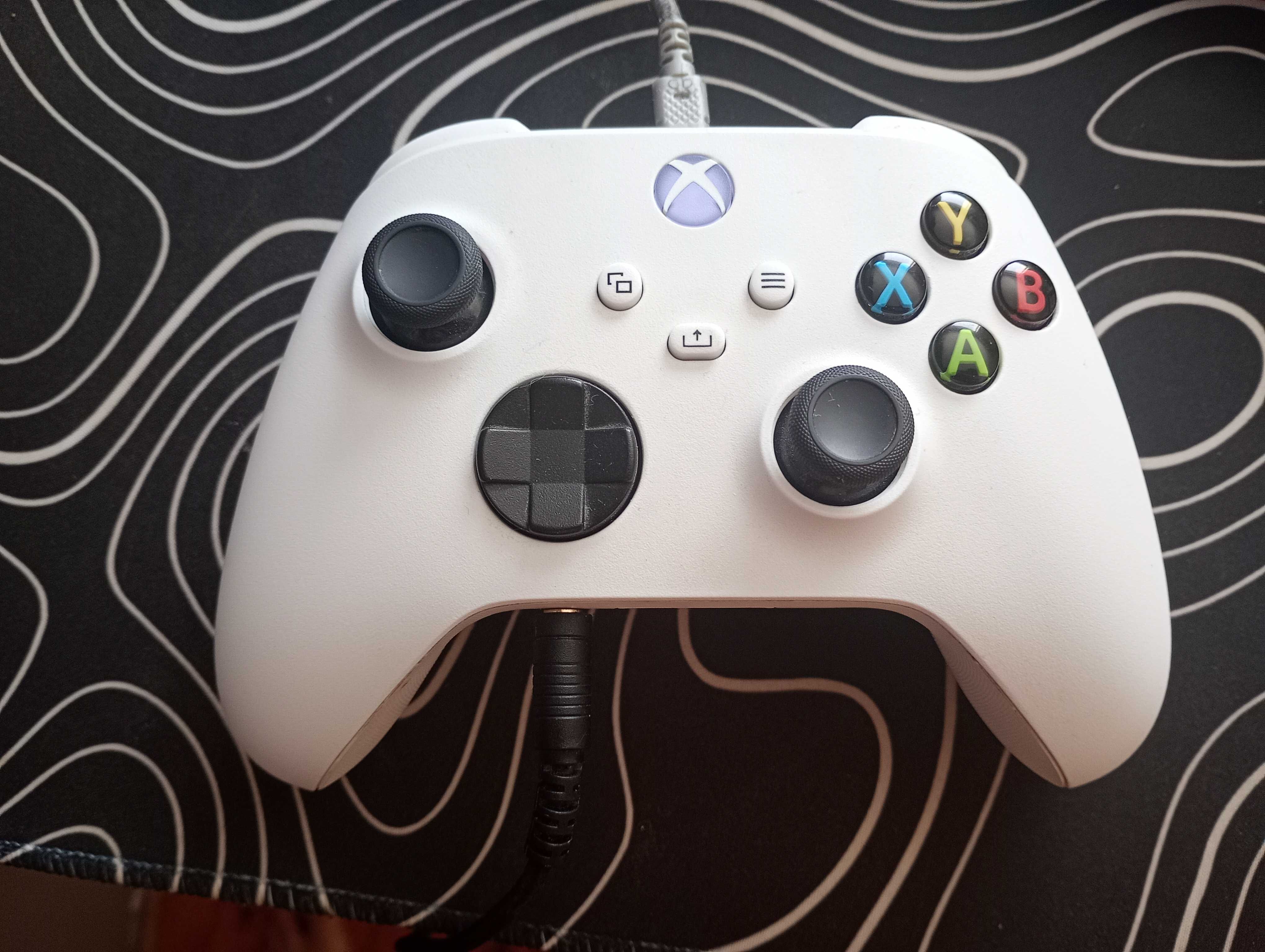 Xbox series s с 1 джойстик