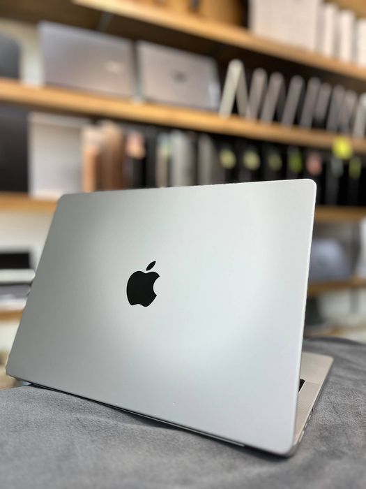 MacBook Pro M1 Pro  14 inch