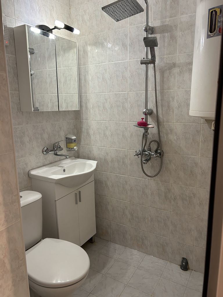 Продава се Тристаен апартамент в Сливен, Център - 120 кв.м за 1063 €/кв.м - Снимка #10