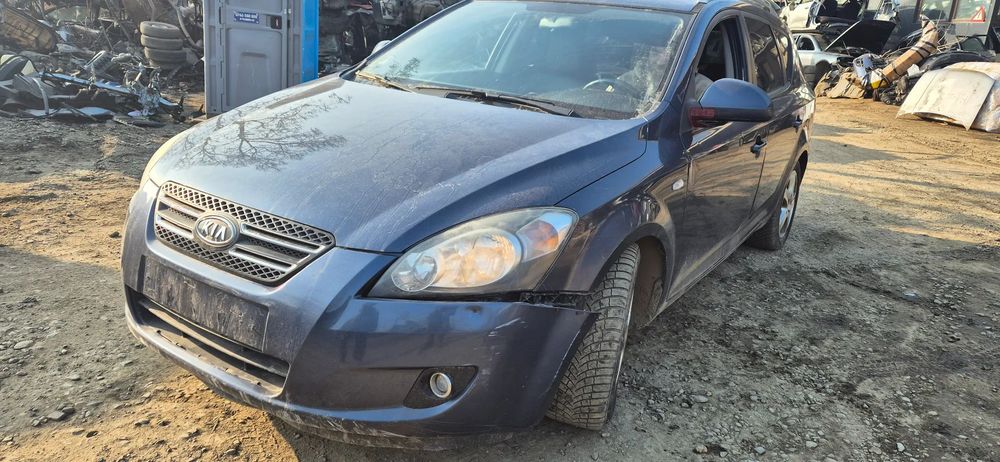 Piese auto Kia Ceed 2008 break 1.6 crdi diesel