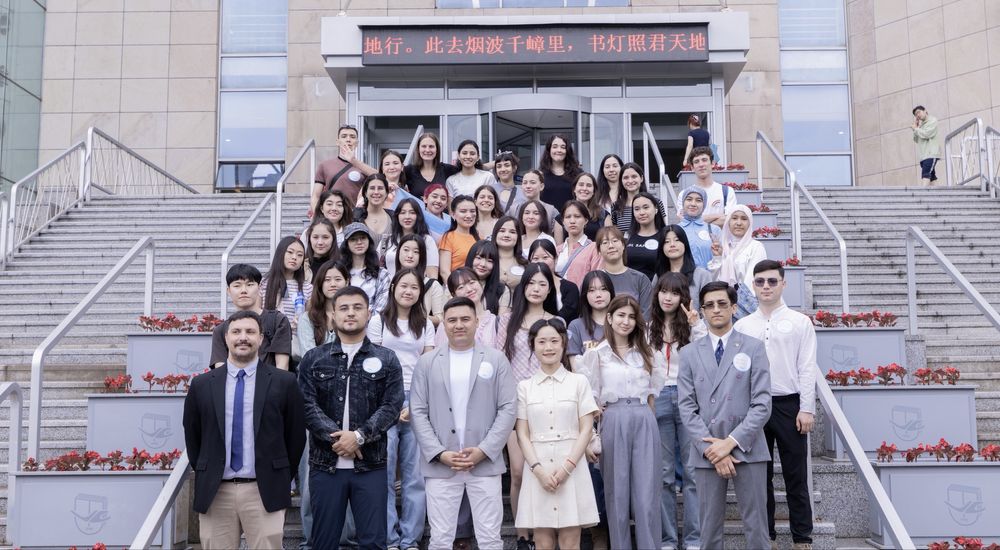 Xitoy tili markazi 20 ta Ustozlar va sifatli ta’lim natija hsk tayyorl