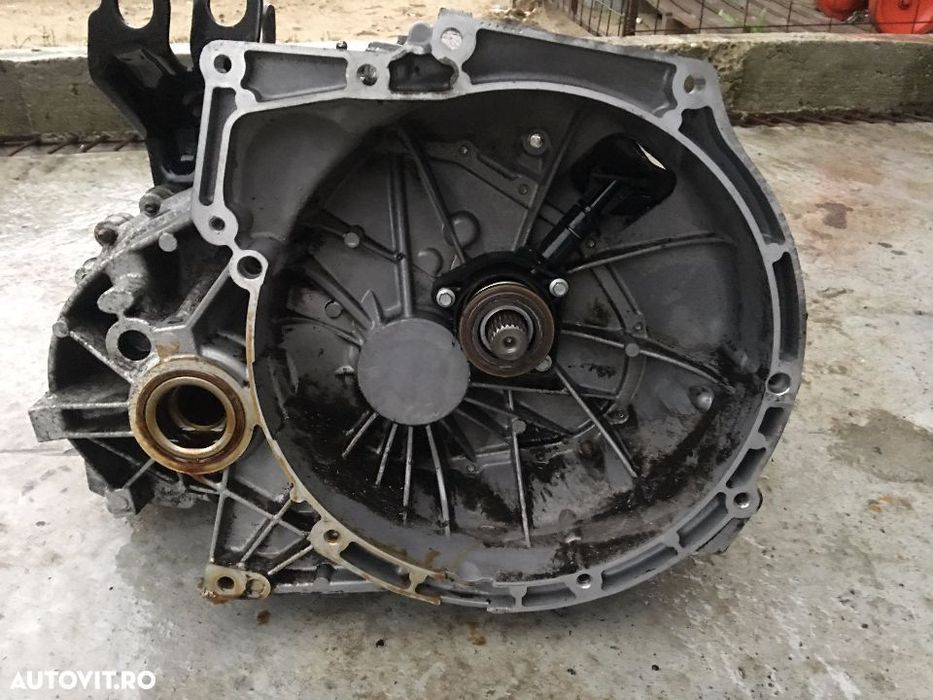 Cutie Viteze Ford C-Max 1.6TDCI 2003 - 2007