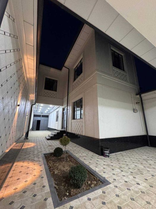 Сергели.Султонобод махалляси. 2.2 сотихда 6 хонали зор уй сотаман