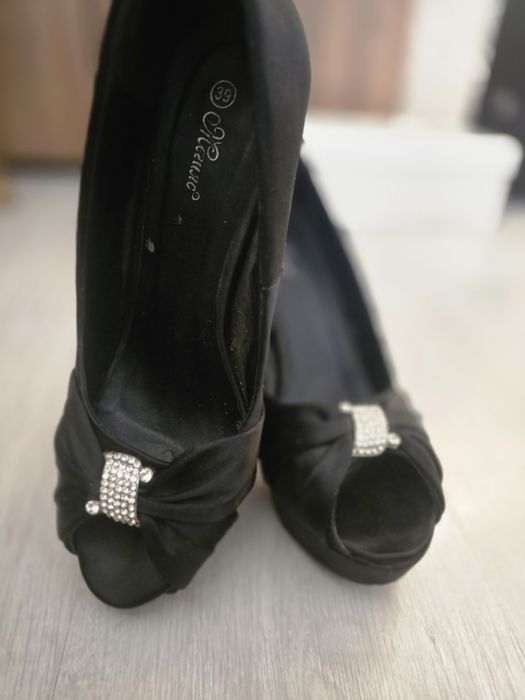 Официални  дамски обувки