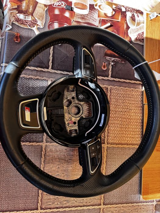 Volan spor t Audi NFL - 3 Spițe, padele , airbag rotund (făra airbag)