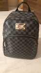 Geanta-rucsac,Louis-Vuitton, 150 lei, preț fix