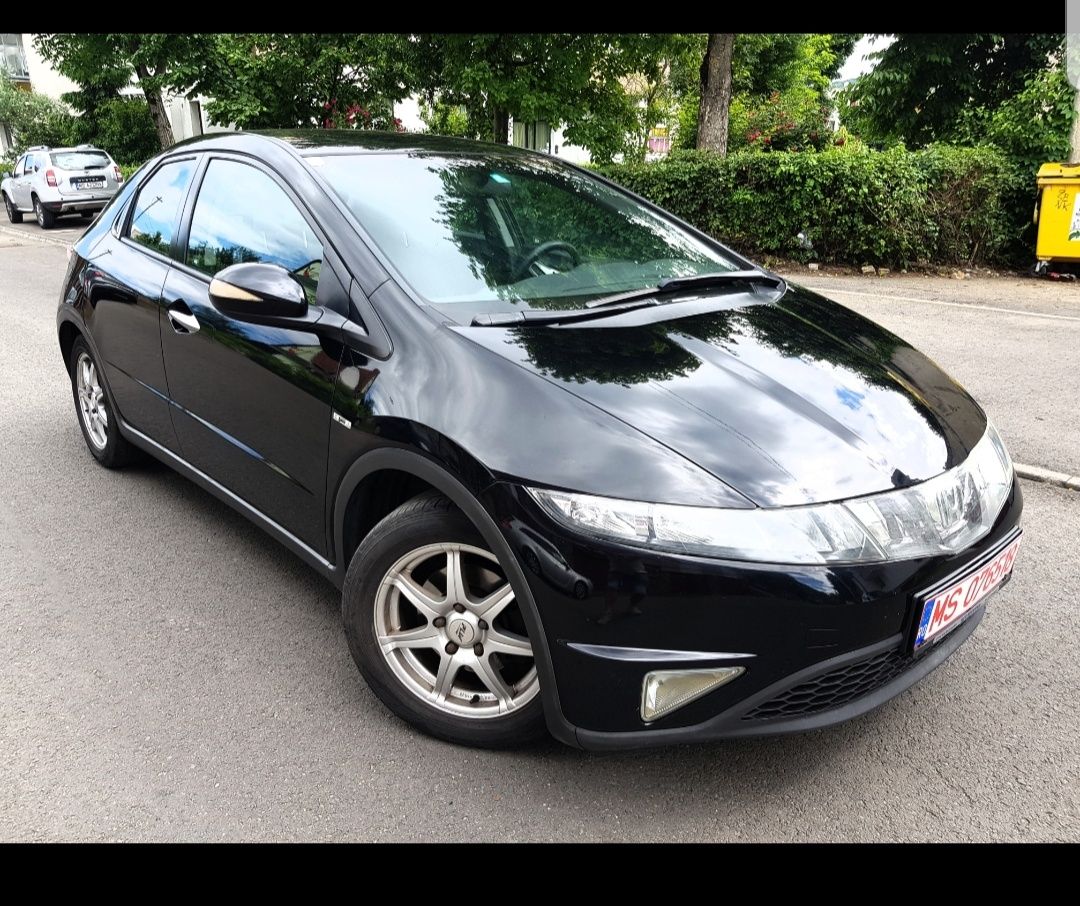 Honda Civic 5D 1.4i Sport