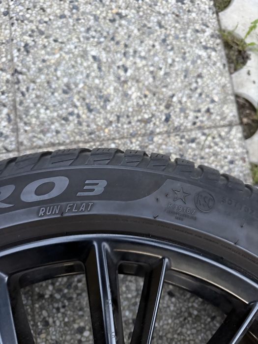 Jante si anvelope iarna R18 BMW M Performance originale roti complete