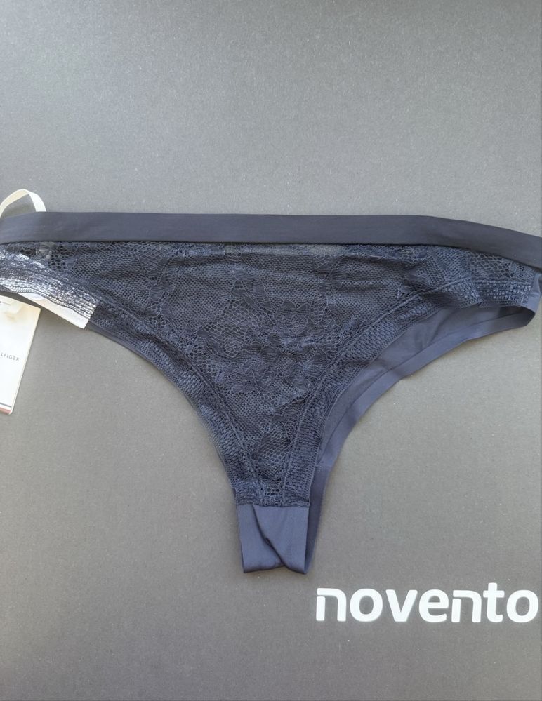 Луксозен сутиен Tommy Hilfiger /70C,D; 75A,C; 80C/