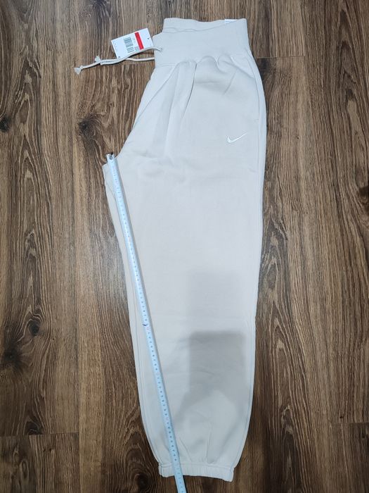 Pantaloni trening Nike măsura L
