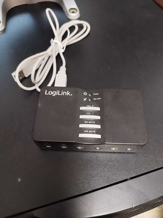 Sistem complet Logitech Z 5500 + placa sunet Logilink 7.1
