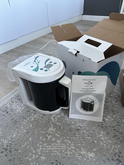Продам ионизатор воды aQuator vivo (classic, silver)