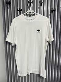 Tricou Adidas, marimea M