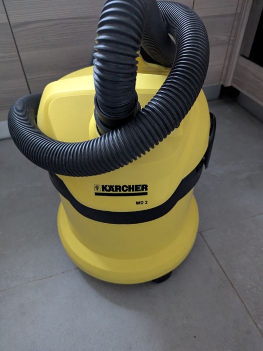 Aspirator umed–uscat Karcher WD 2