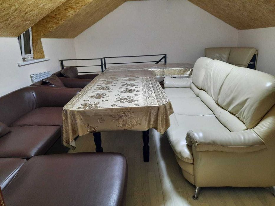 2-х этажный домик недалеко от центра